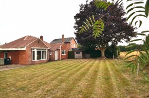 71 Ashby Meadows- click for photo gallery